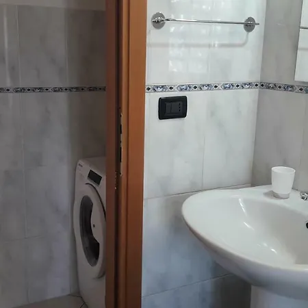 Residenza Leonarda Apartment Vado Ligure